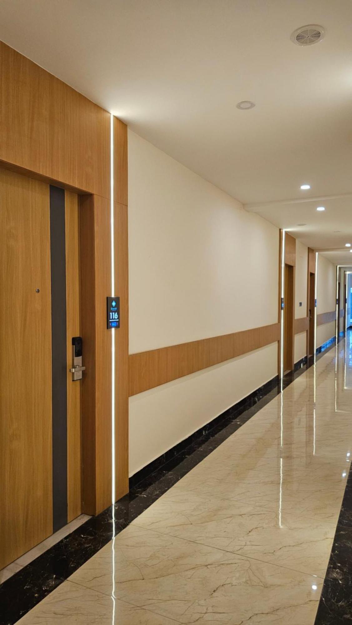 Emerald Urban Comforts ไมซอร์ ภายนอก รูปภาพ